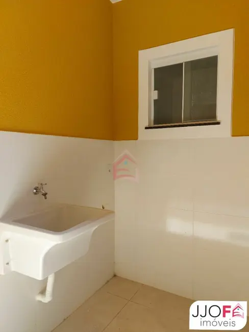 Casa com 3 quartos à venda, 99m2 em Jardim Atlântico Oeste (Itaipuaçu), Marica - RJ - imagem 3 Foto 3 de Casa com 3 quartos à venda, 99m2 em Jardim Atlântico Oeste (Itaipuaçu), Marica - RJ