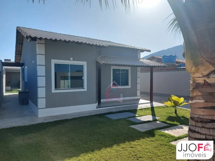 Foto 3 de Casa com 3 quartos à venda, 96m2 em Marica - RJ