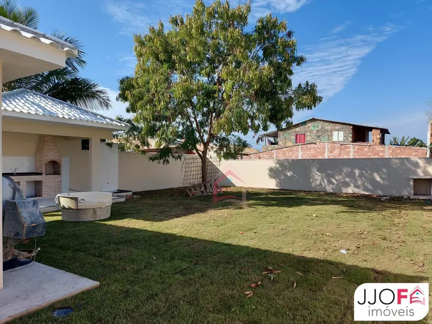 Foto 6 de Casa com 3 quartos à venda, 108m2 em Jardim Atlântico Leste (Itaipuaçu), Marica - RJ