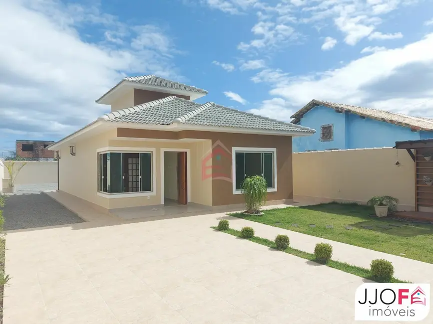 Foto 3 de Casa com 3 quartos à venda, 130m2 em Jardim Atlântico Leste (Itaipuaçu), Marica - RJ