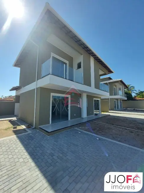 Foto 1 de Casa com 2 quartos à venda, 74m2 em Jardim Atlântico Central (Itaipuaçu), Marica - RJ