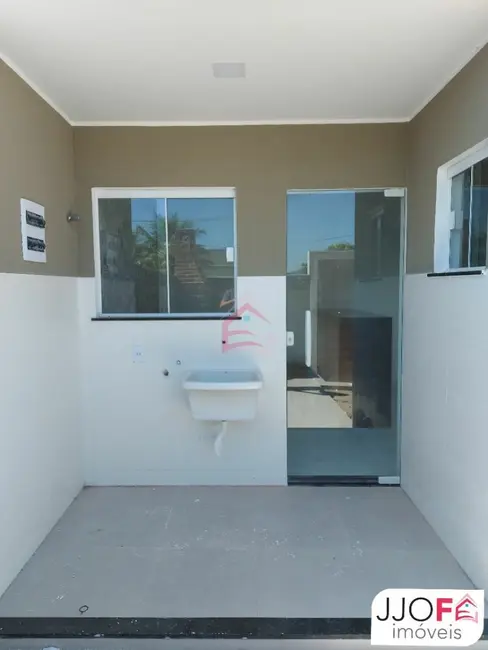 Foto 6 de Casa com 2 quartos à venda, 74m2 em Jardim Atlântico Central (Itaipuaçu), Marica - RJ