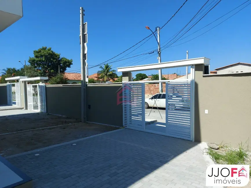 Foto 4 de Casa com 2 quartos à venda, 74m2 em Jardim Atlântico Central (Itaipuaçu), Marica - RJ