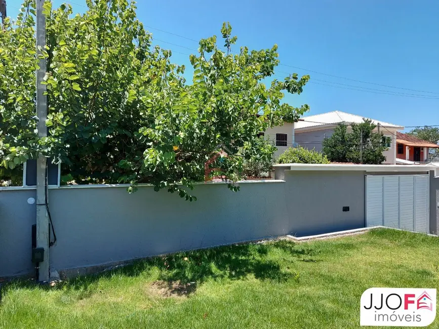 Foto 4 de Casa com 3 quartos à venda, 108m2 em Marica - RJ