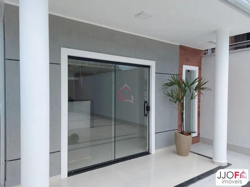 Foto 3 de Casa com 2 quartos à venda, 80m2 em Jardim Atlântico Central (Itaipuaçu), Marica - RJ