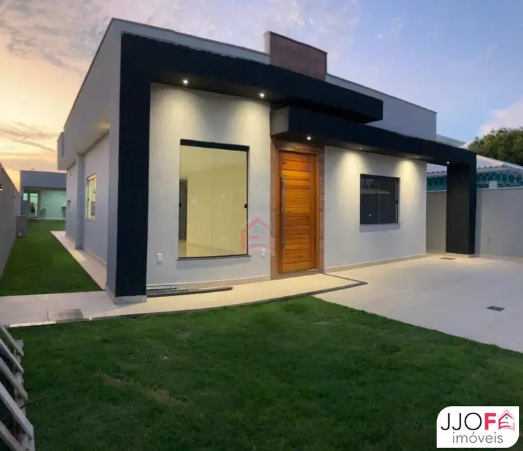 Casa com 3 quartos à venda, 130m2 em Jardim Atlântico Leste (Itaipuaçu), Marica - RJ - imagem 2 Foto 2 de Casa com 3 quartos à venda, 130m2 em Jardim Atlântico Leste (Itaipuaçu), Marica - RJ