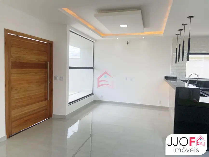 Foto 5 de Casa com 3 quartos à venda, 131m2 em Marica - RJ