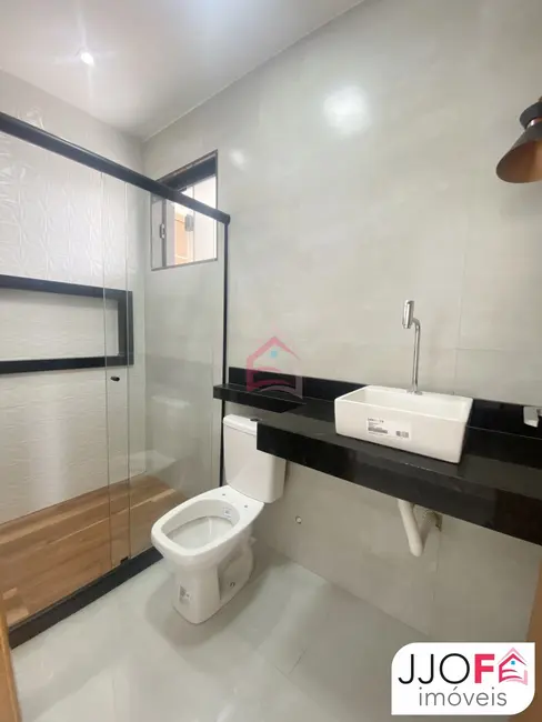 Foto 9 de Casa com 3 quartos à venda, 131m2 em Marica - RJ