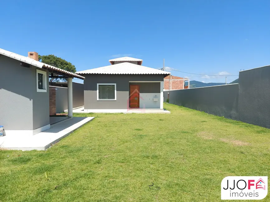 Foto 8 de Casa com 3 quartos à venda, 90m2 em Jardim Atlântico Leste (Itaipuaçu), Marica - RJ