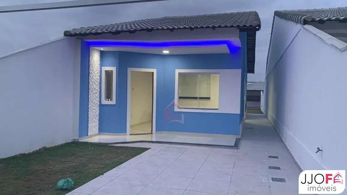 Foto 1 de Casa com 2 quartos à venda, 90m2 em Jardim Atlântico Leste (Itaipuaçu), Marica - RJ