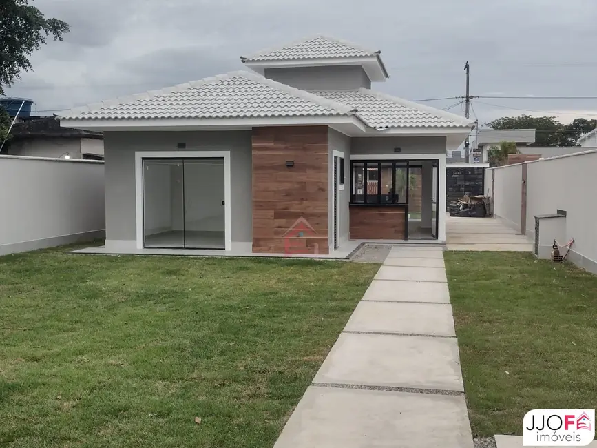 Foto 4 de Casa com 3 quartos à venda, 120m2 em Marica - RJ