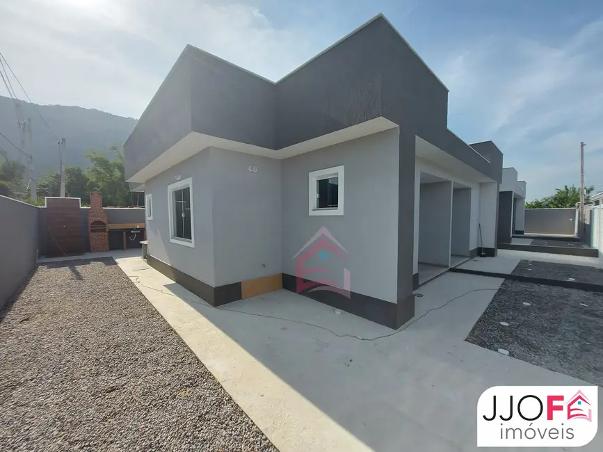 Foto 2 de Casa com 2 quartos à venda, 61m2 em Barroco (Itaipuaçu), Marica - RJ
