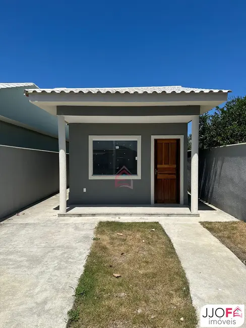 Foto 1 de Casa com 2 quartos à venda, 80m2 em Jardim Atlântico Leste (Itaipuaçu), Marica - RJ