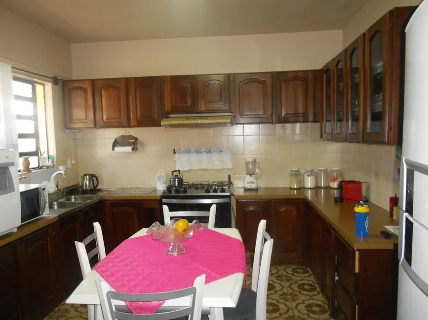 Casa com 4 quartos à venda, 221m2 em Nova Petropolis - RS - imagem 5 Foto 5 de Casa com 4 quartos à venda, 221m2 em Nova Petropolis - RS