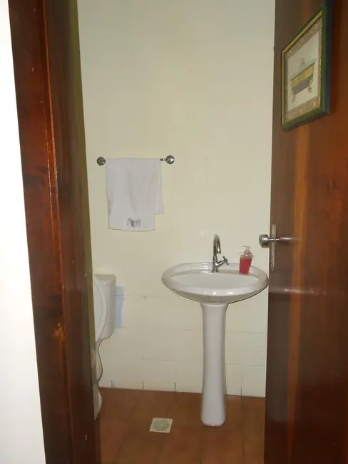 Casa com 4 quartos à venda, 221m2 em Nova Petropolis - RS - imagem 9 Foto 9 de Casa com 4 quartos à venda, 221m2 em Nova Petropolis - RS