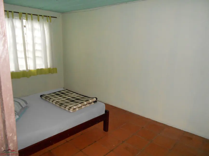 Casa com 6 quartos à venda, 180m2 em Picada Cafe - RS - imagem 8 Foto 8 de Casa com 6 quartos à venda, 180m2 em Picada Cafe - RS