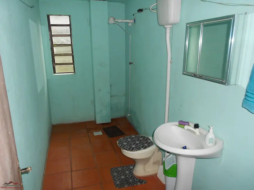 Casa com 6 quartos à venda, 180m2 em Picada Cafe - RS - imagem 7 Foto 7 de Casa com 6 quartos à venda, 180m2 em Picada Cafe - RS