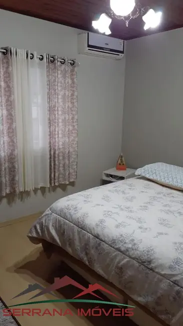 Casa com 3 quartos à venda, 372m2 em Picada Cafe - RS - imagem 2 Foto 2 de Casa com 3 quartos à venda, 372m2 em Picada Cafe - RS