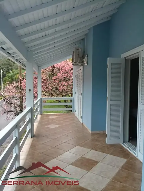 Casa com 5 quartos à venda, 296m2 em Picada Cafe - RS - imagem 5 Foto 5 de Casa com 5 quartos à venda, 296m2 em Picada Cafe - RS