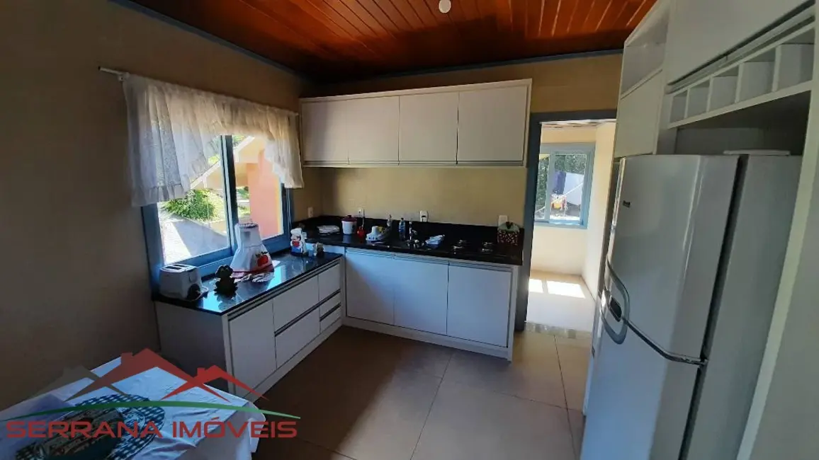 Foto 5 de Casa com 4 quartos à venda, 230m2 em Nova Petropolis - RS