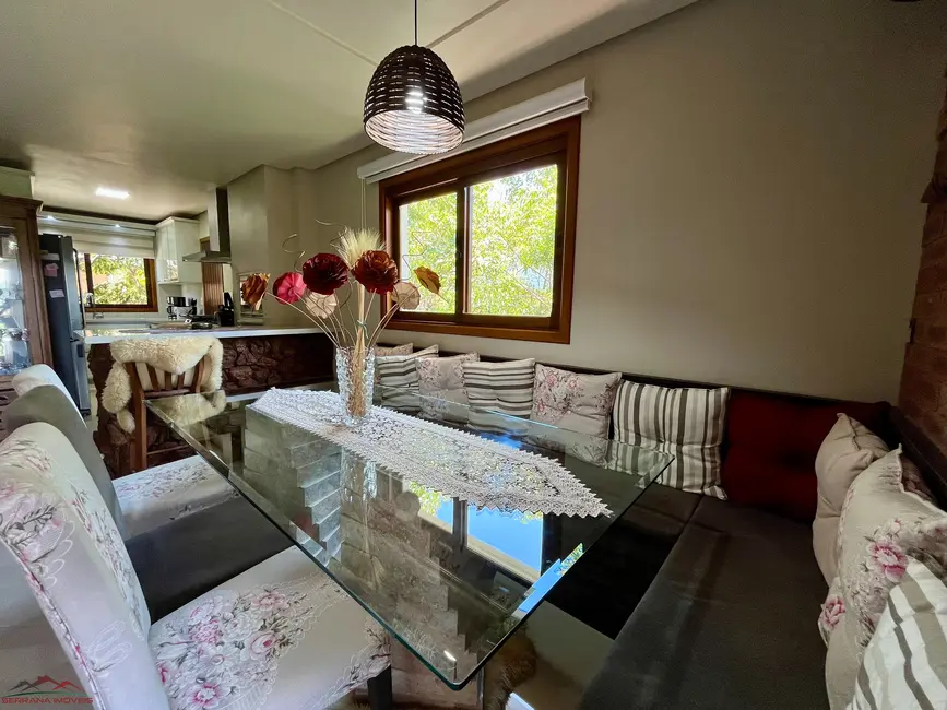 Foto 8 de Casa com 3 quartos à venda, 137m2 em Nova Petropolis - RS