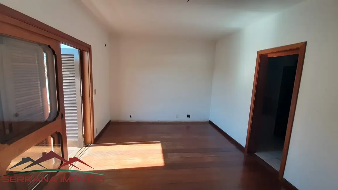 Foto 5 de Apartamento com 5 quartos à venda, 201m2 em Centro, Nova Petropolis - RS