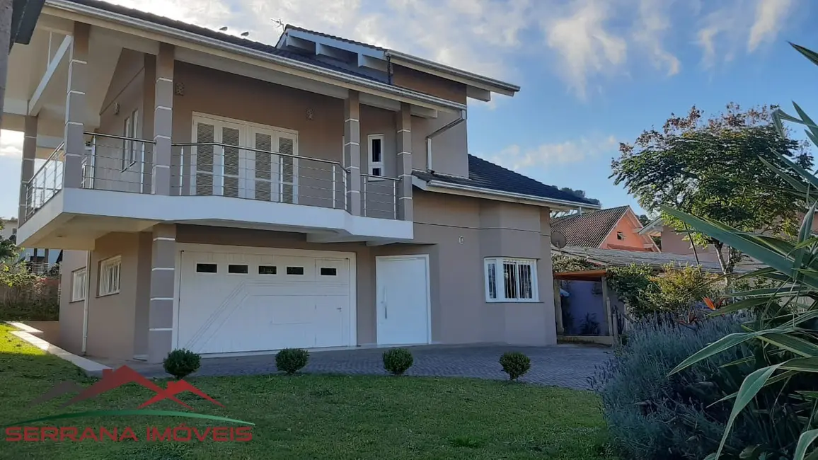 Foto 3 de Casa com 3 quartos à venda, 220m2 em Nova Petropolis - RS