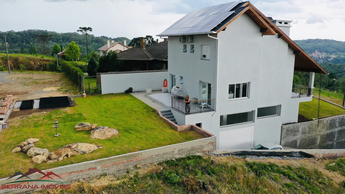 Foto 2 de Casa com 3 quartos à venda, 300m2 em Gramado - RS