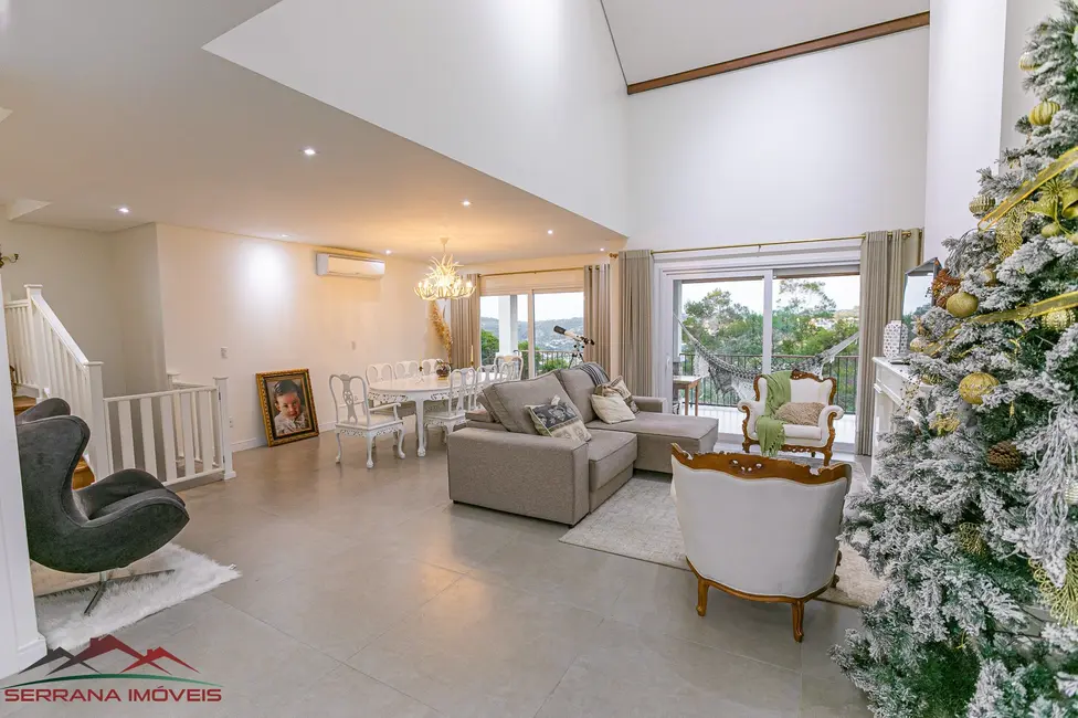 Foto 7 de Casa com 3 quartos à venda, 300m2 em Gramado - RS