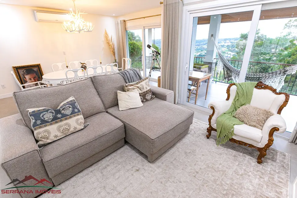 Foto 9 de Casa com 3 quartos à venda, 300m2 em Gramado - RS