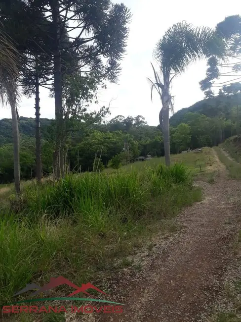 Chácara com 3 quartos à venda, 138m2 em Nova Petropolis - RS - imagem 6 Foto 6 de Chácara com 3 quartos à venda, 138m2 em Nova Petropolis - RS