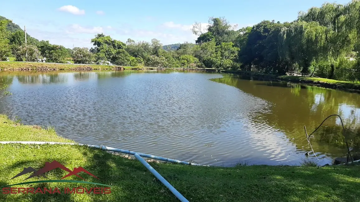 Chácara com 4 quartos à venda, 200m2 em Nova Petropolis - RS - imagem 6 Foto 6 de Chácara com 4 quartos à venda, 200m2 em Nova Petropolis - RS