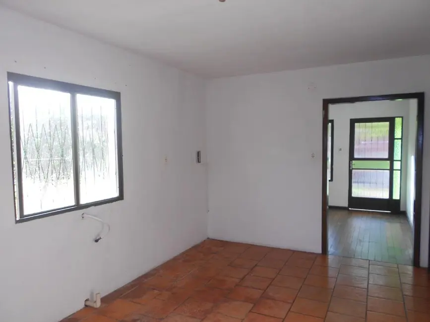 Casa com 2 quartos para alugar, 70m2 em Picada Cafe - RS - imagem 6 Foto 6 de Casa com 2 quartos para alugar, 70m2 em Picada Cafe - RS