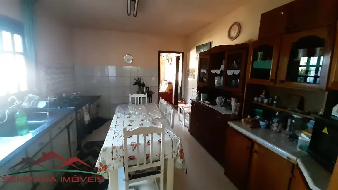 Casa com 3 quartos à venda, 300m2 em Picada Cafe - RS - imagem 3 Foto 3 de Casa com 3 quartos à venda, 300m2 em Picada Cafe - RS