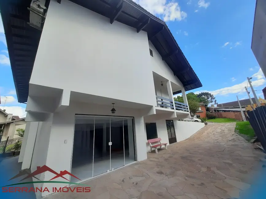 Casa com 3 quartos para alugar, 170m2 em Centro, Nova Petropolis - RS - imagem 8 Foto 8 de Casa com 3 quartos para alugar, 170m2 em Centro, Nova Petropolis - RS