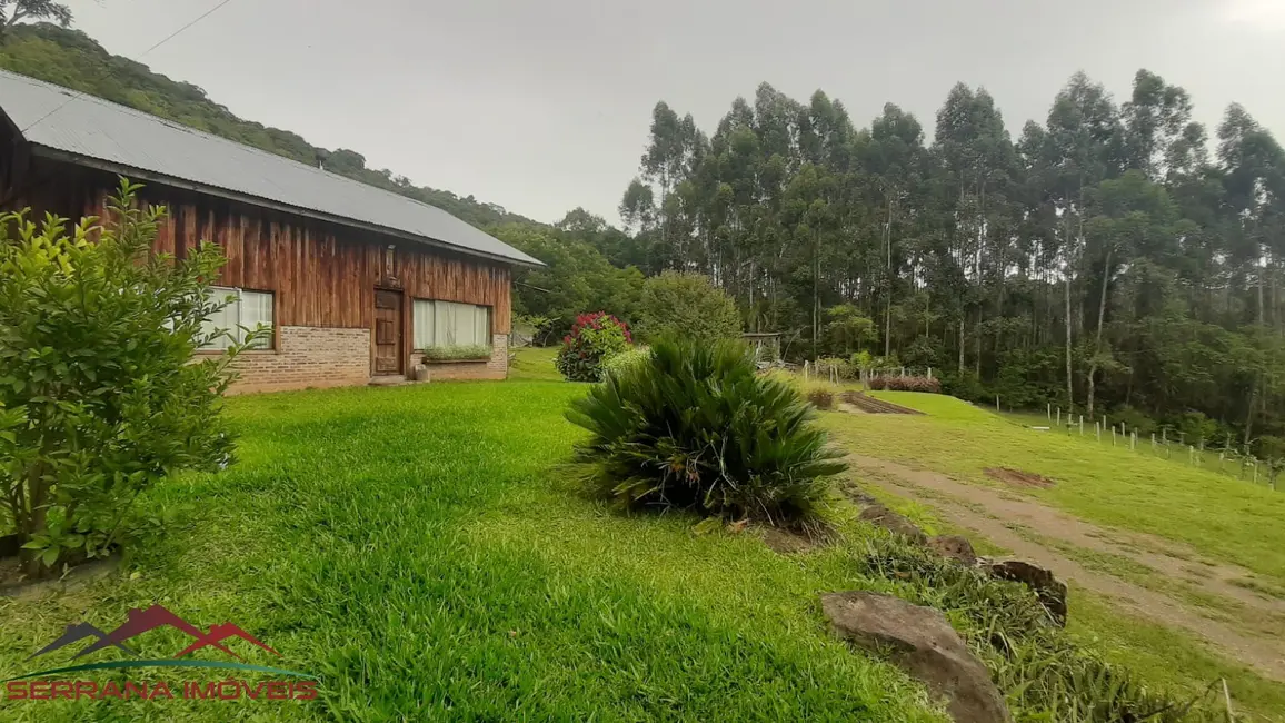 Chácara com 4 quartos à venda, 200m2 em Nova Petropolis - RS - imagem 7 Foto 7 de Chácara com 4 quartos à venda, 200m2 em Nova Petropolis - RS