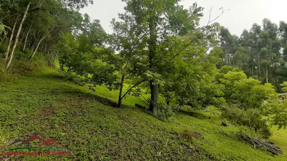 Chácara com 4 quartos à venda, 200m2 em Nova Petropolis - RS - imagem 6 Foto 6 de Chácara com 4 quartos à venda, 200m2 em Nova Petropolis - RS