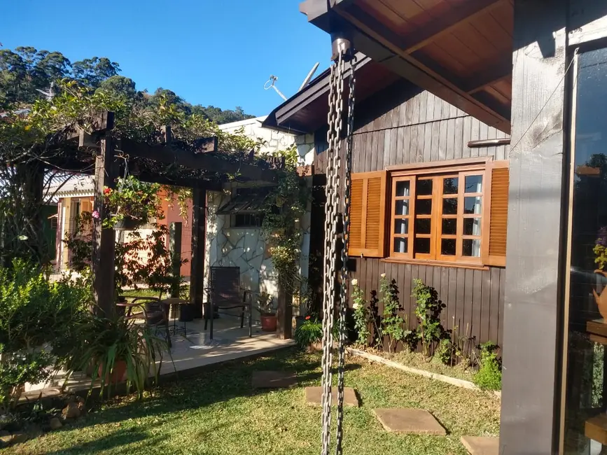 Foto 4 de Casa com 2 quartos à venda, 157m2 em Nova Petropolis - RS