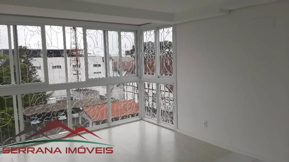 Foto 3 de Apartamento com 3 quartos para alugar, 110m2 em Centro, Nova Petropolis - RS