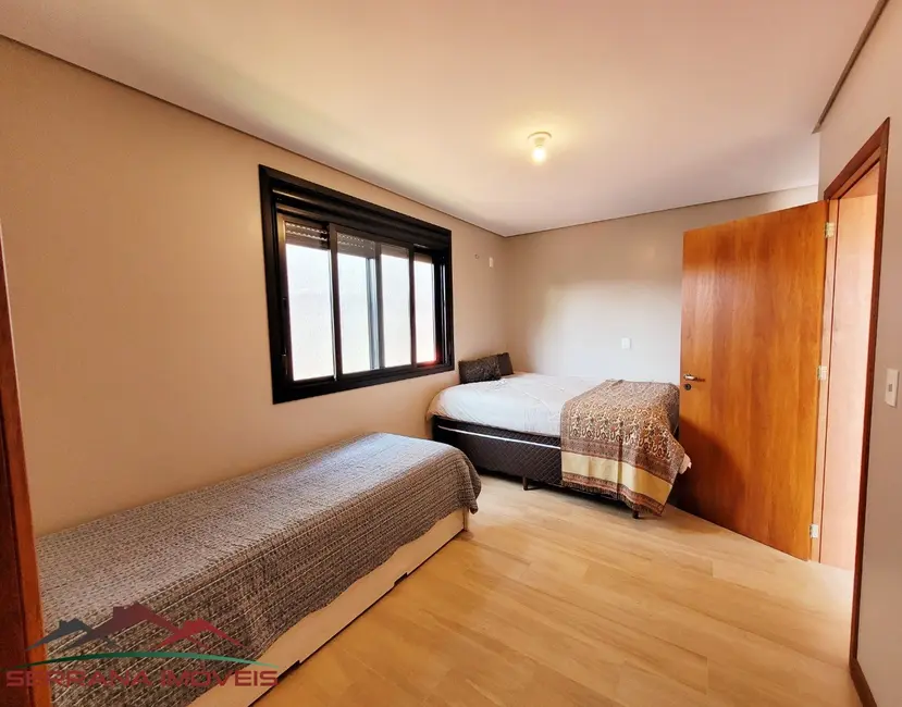 Foto 2 de Casa com 2 quartos à venda, 213m2 em Nova Petropolis - RS
