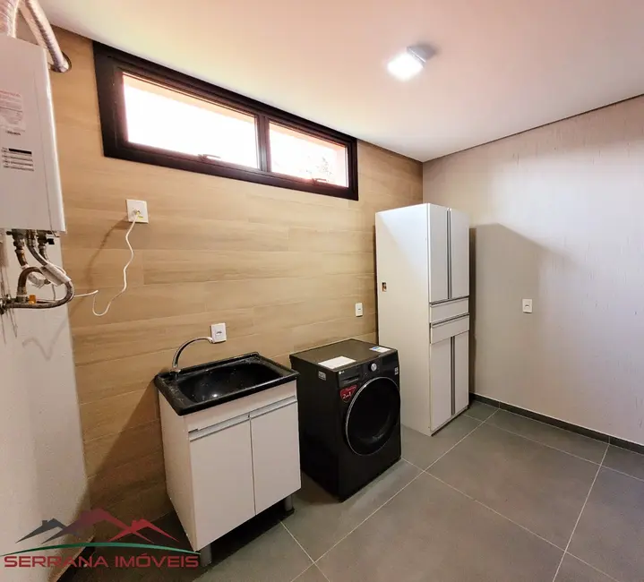 Foto 4 de Casa com 2 quartos à venda, 213m2 em Nova Petropolis - RS