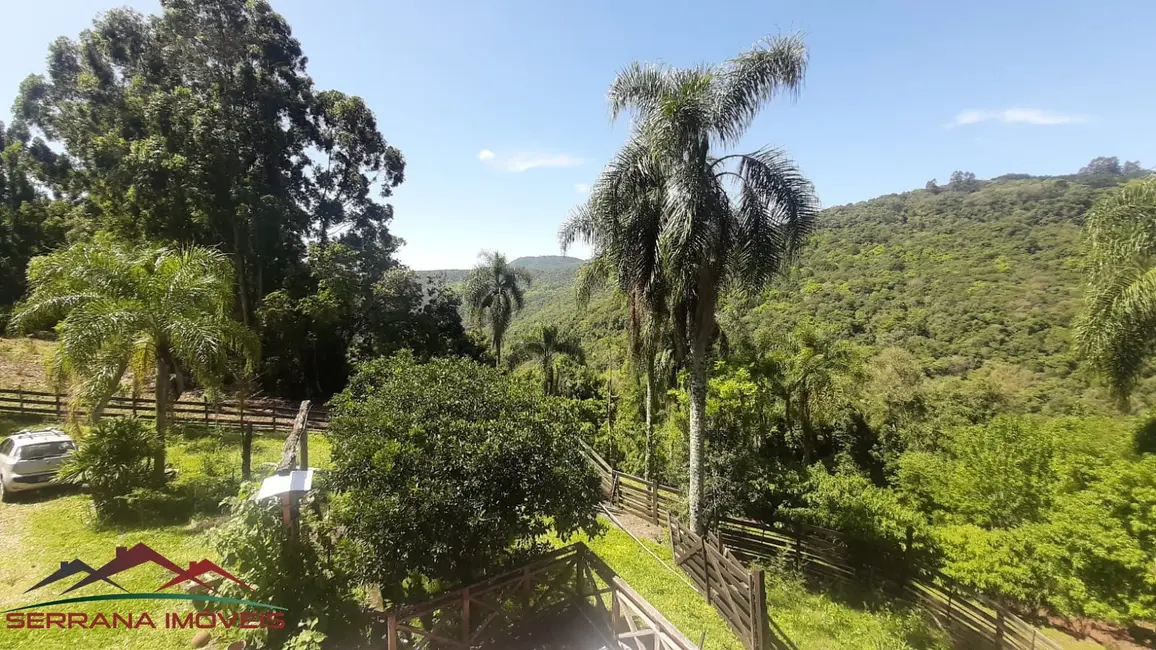 Chácara com 4 quartos à venda, 200m2 em Nova Petropolis - RS - imagem 3 Foto 3 de Chácara com 4 quartos à venda, 200m2 em Nova Petropolis - RS