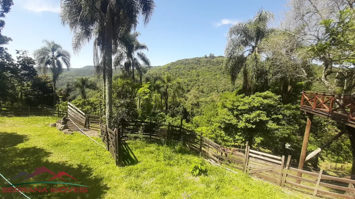 Chácara com 4 quartos à venda, 200m2 em Nova Petropolis - RS - imagem 7 Foto 7 de Chácara com 4 quartos à venda, 200m2 em Nova Petropolis - RS