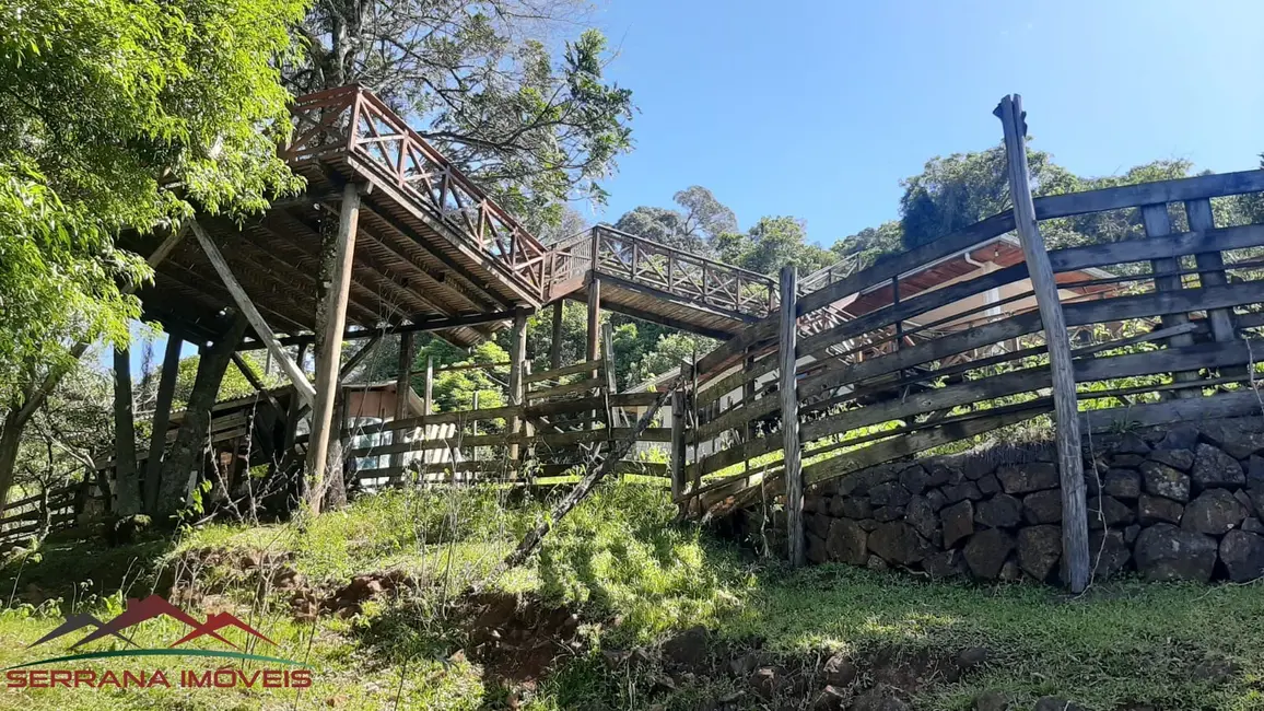 Chácara com 4 quartos à venda, 200m2 em Nova Petropolis - RS - imagem 5 Foto 5 de Chácara com 4 quartos à venda, 200m2 em Nova Petropolis - RS