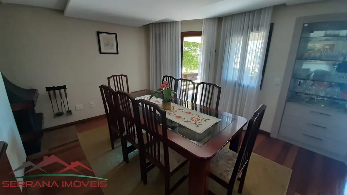 Foto 7 de Casa com 6 quartos à venda, 323m2 em Nova Petropolis - RS