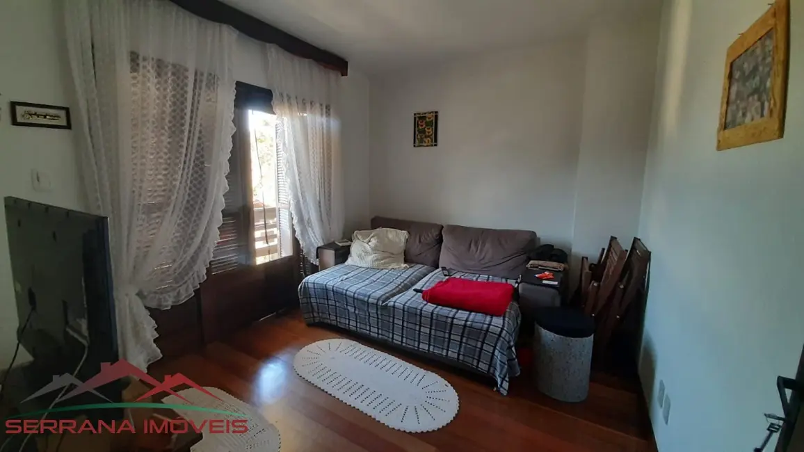 Foto 9 de Casa com 6 quartos à venda, 323m2 em Nova Petropolis - RS