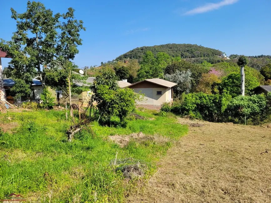 Terreno / Lote à venda, 450m2 em Nova Petropolis - RS - imagem 6 Foto 6 de Terreno / Lote à venda, 450m2 em Nova Petropolis - RS