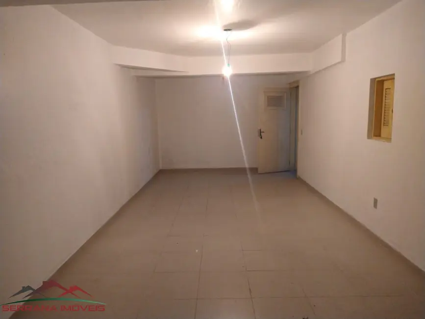 Sala Comercial para alugar, 30m2 em Centro, Nova Petropolis - RS - imagem 4 Foto 4 de Sala Comercial para alugar, 30m2 em Centro, Nova Petropolis - RS