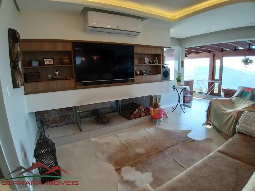 Casa com 2 quartos à venda, 220m2 em Nova Petropolis - RS - imagem 5 Foto 5 de Casa com 2 quartos à venda, 220m2 em Nova Petropolis - RS