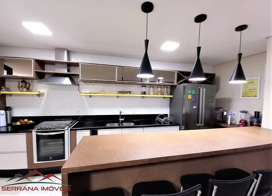 Foto 9 de Apartamento com 3 quartos à venda, 145m2 em Nova Petropolis - RS